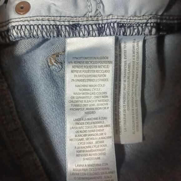 642814....Calvin Klein Skinny Jeans Size 6P/28, 9" Rise - Picture 6 of 6